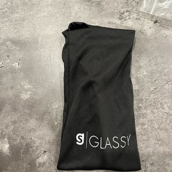 GLASSY MAYFAIR PREMIUM SUNGLASSES - Picture 4 of 6